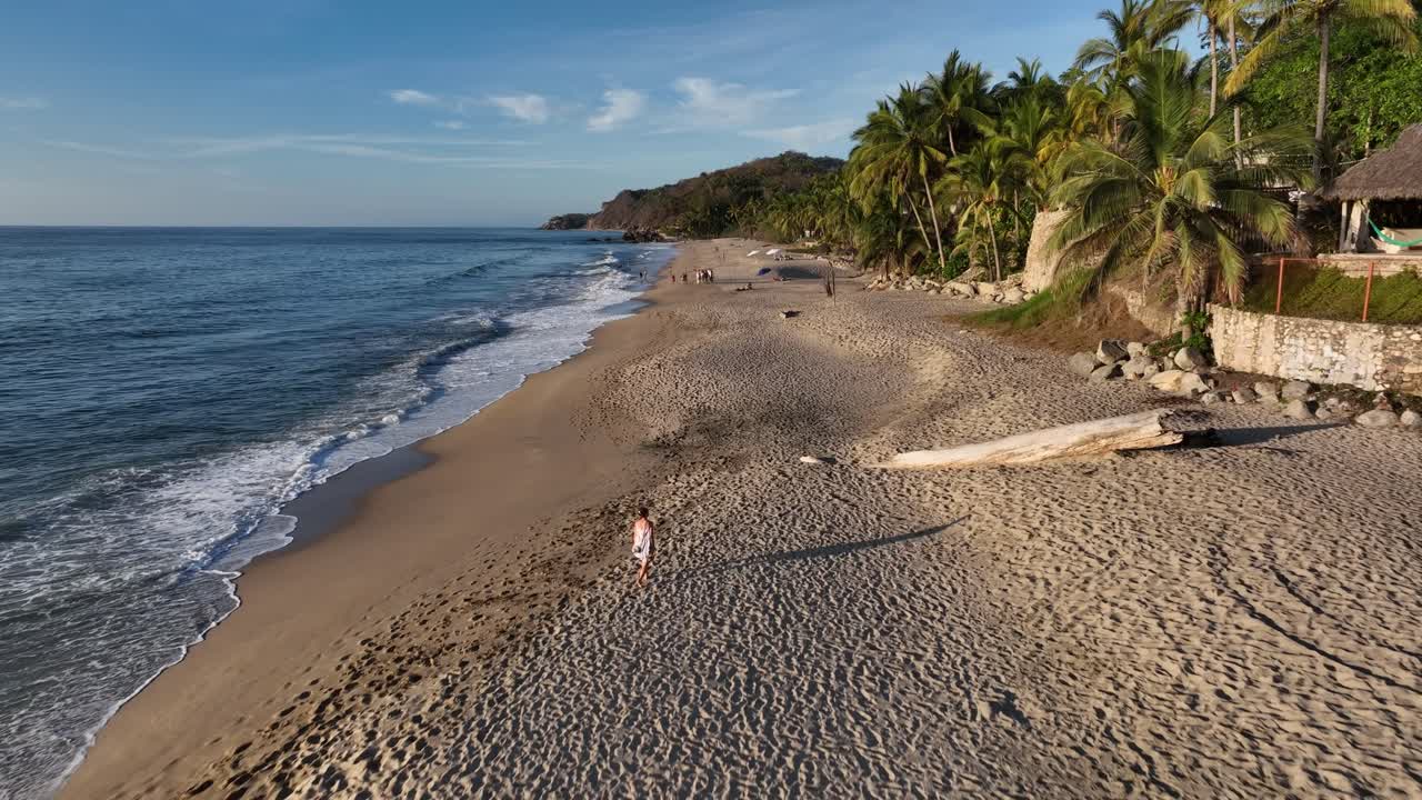 sayulita, la principal playa y pueblo de méxico
