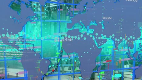 animación del procesamiento de datos sobre una trabajadora caucásica