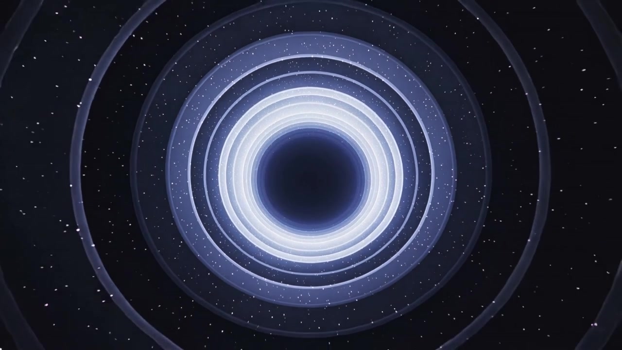 Sequenza di fotogrammi iniziale, anelli centrati che pulsano verso l'interno in un campo stellare, restringendosi attorno a un vuoto oscuro.