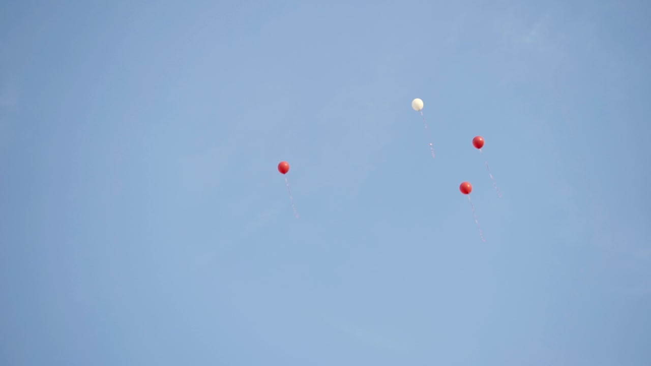 하늘에 있는 풍선