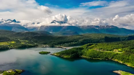 Schöne-Natur-Norwegen-Naturlandschaft.-Strudel-Des-Strudels-Von-Saltstraumen,-Nordland,-Norwegen