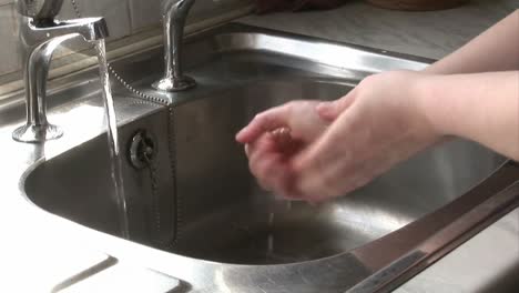 Woman-Washing-Her-Hands