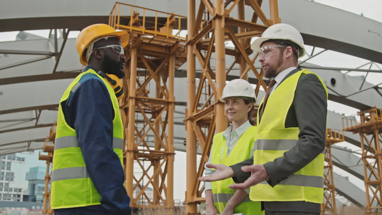 Foreman and Site Supervisor Shaking Hands