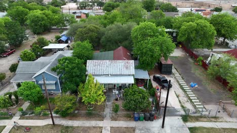 Rural-homes-in-Southwest-USA