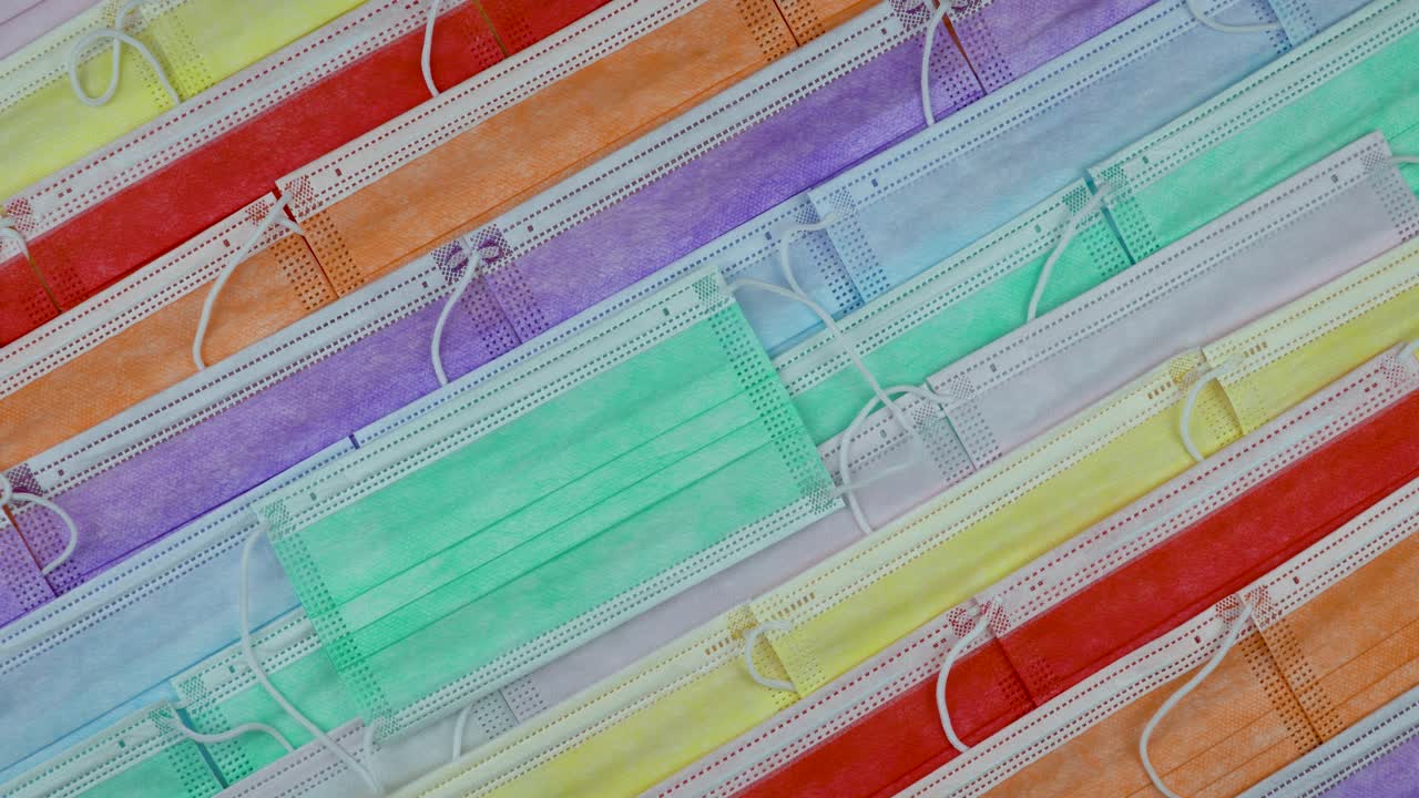 다채로운 수술 마스크 - 독감 질병으로부터 보호하기 위한 항바이러스 의료 마스크 - 코로나 중동 호흡기 증후군 코로나바이러스 - 2019 코로나 바이러스 질병 - covid-19 - 집에 머물십시오.