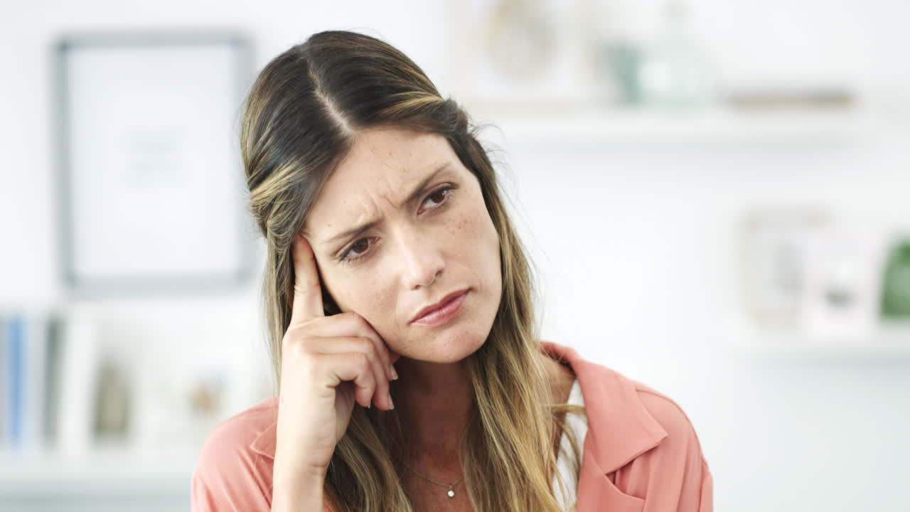 dejando que su mente divague un poco