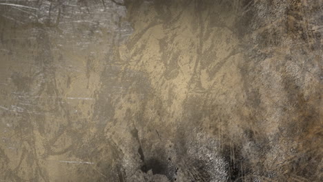 animación de arañazos y grietas en movimiento sobre un fondo oscuro.