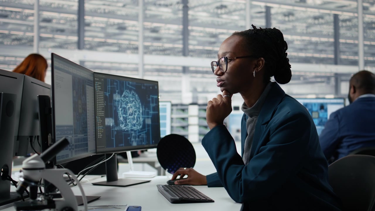 Examining microchip circuit layout, artificial intelligence and developer
