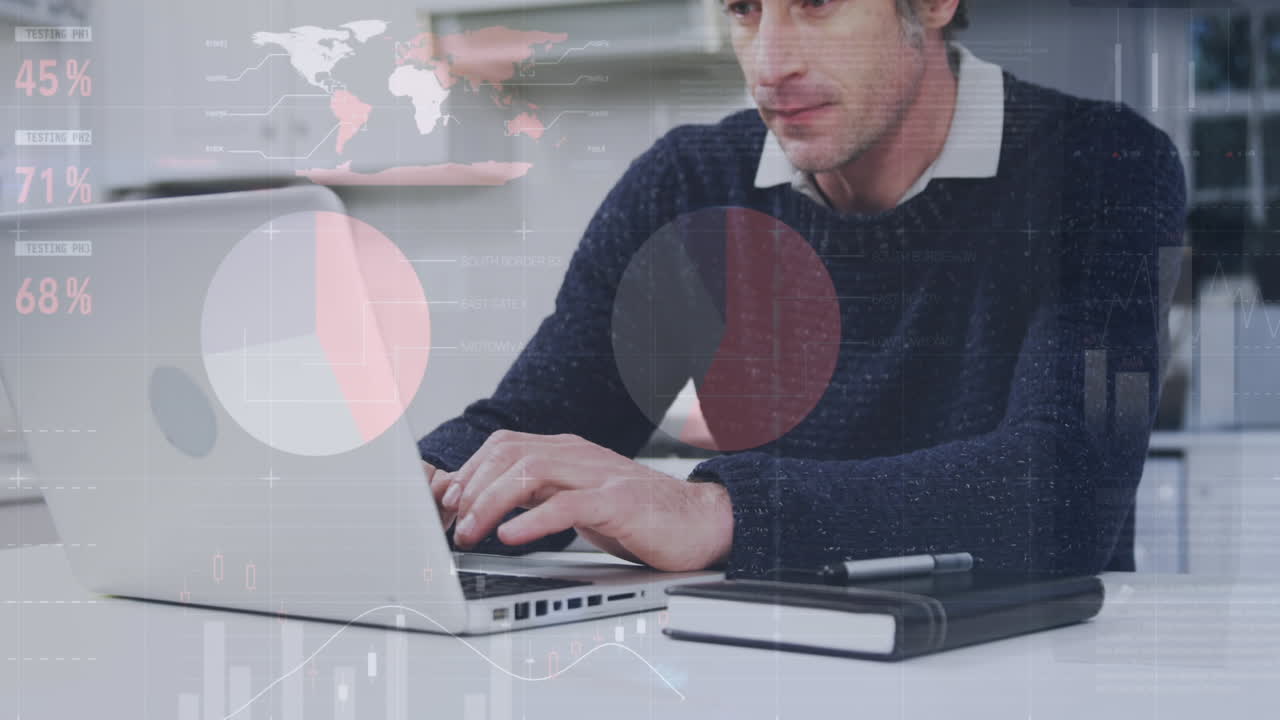 animación de la interfaz con procesamiento de datos contra el hombre caucásico usando portátil en la oficina