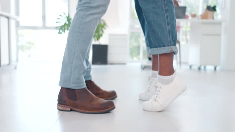 Closeup,-shoes-and-couple-in-tiptoe-moment