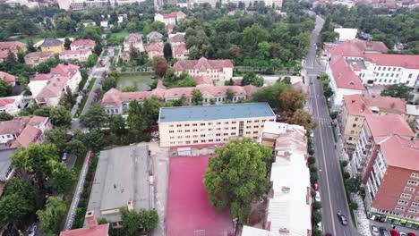 Fast-City-Flyby-Over-Small-Block-in-Downtown-Timisoara