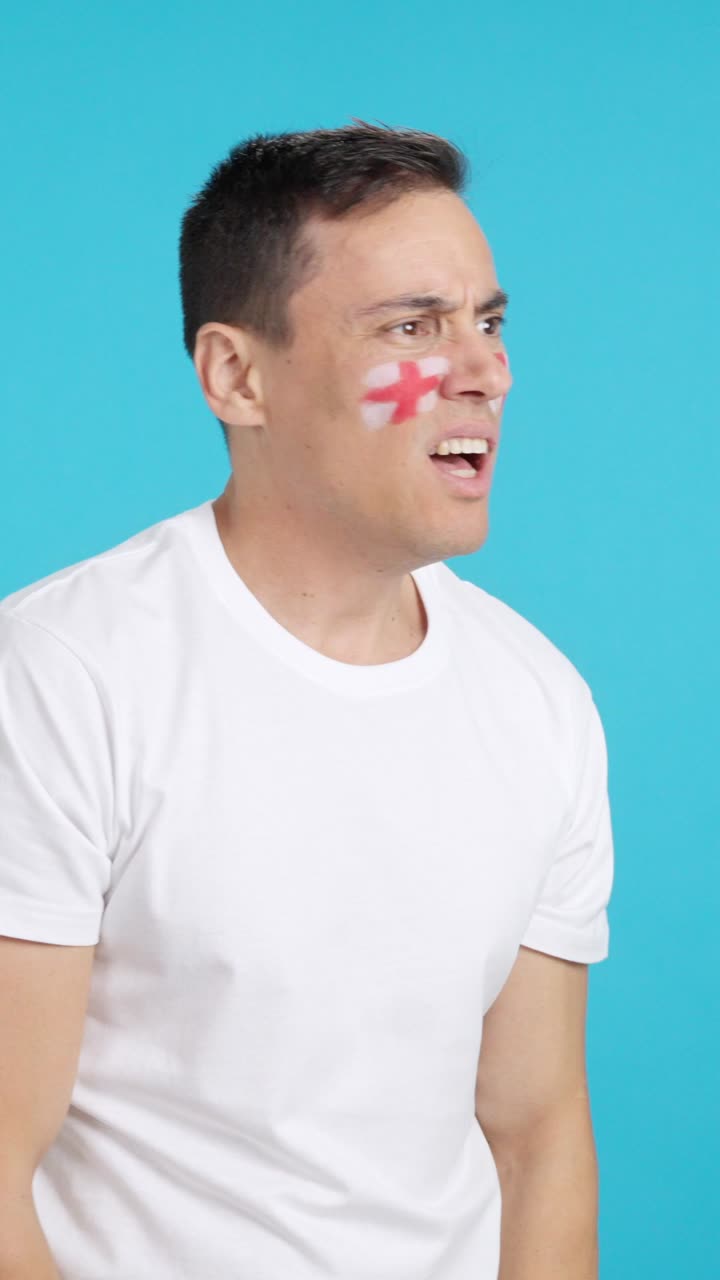 English supporter angry with the decision of the referee