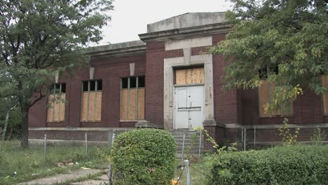 Verlassene-öffentliche-Bibliothek-Von-Detroit---George-Lothrop-Branch,-2009-Abgerissen,-Detroit,-Usa