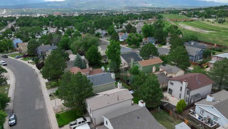 Housing-neighborhood-in-Colorado