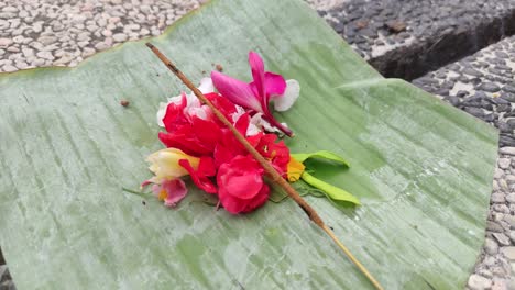 flowers and incense instead of "canang" for hindu worship in bali