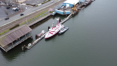Ship-docked-on-large-pier