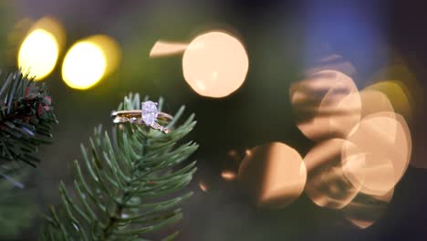 hermoso anillo de bodas de diamantes