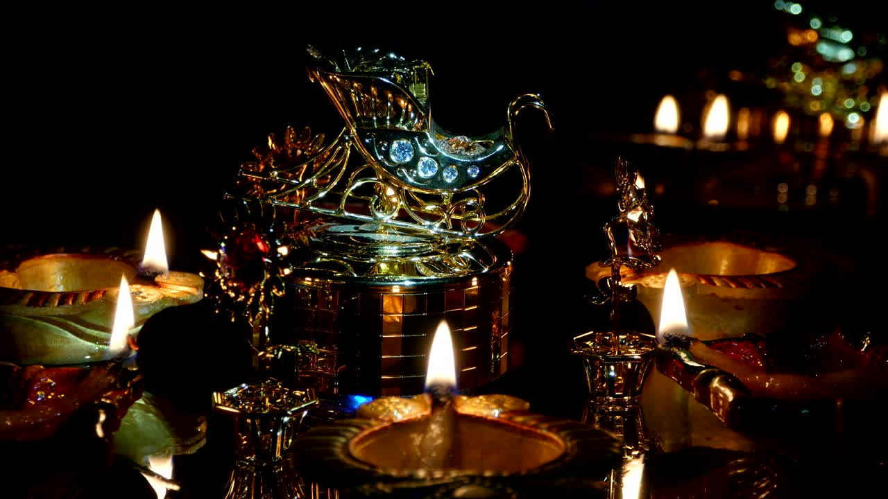 어두운 곳에서 불타는 데파발리