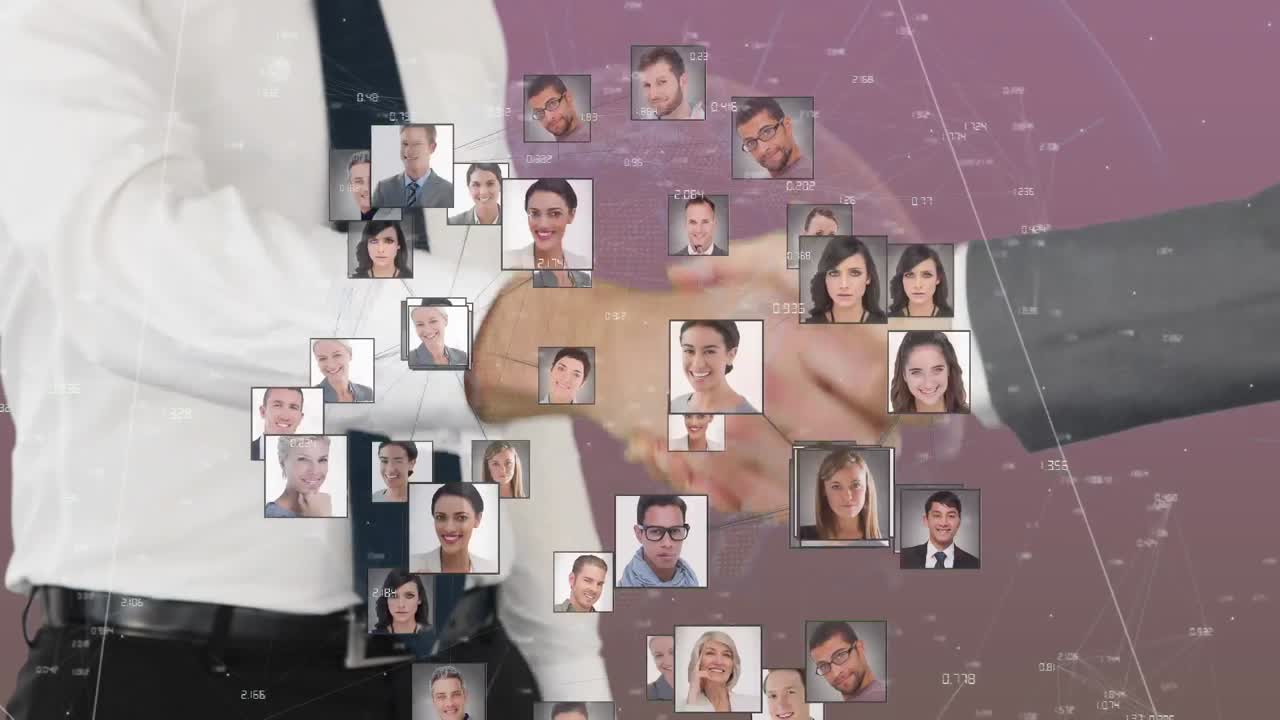 animación de retratos de diversas personas sobre el apretón de manos de negocios