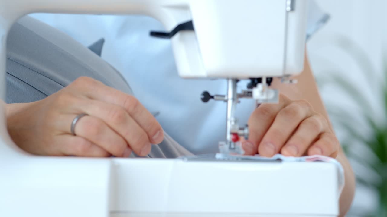 Learning to Sew Together