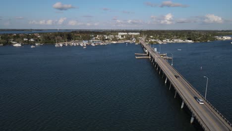 Luftaufnahme-Der-Cortez-Beach-Florida-Brücke