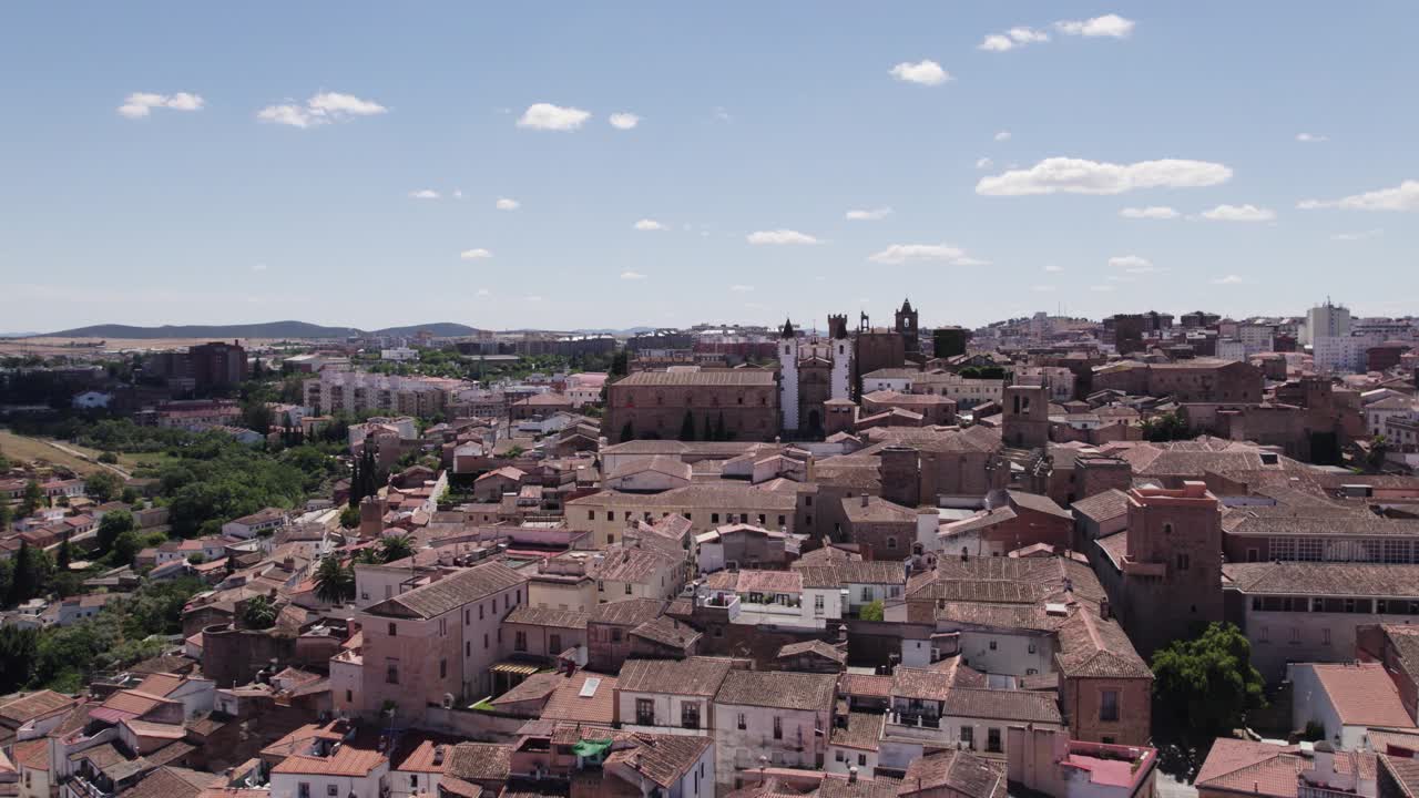 Aerial Panoramic: C&aacute;ceres' monumental cityscape in Spain