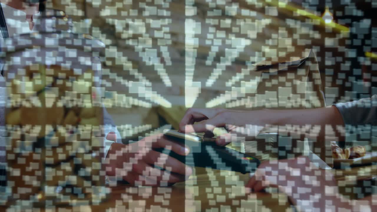 animación del candado de seguridad de la red sobre las personas que utilizan el terminal de pago