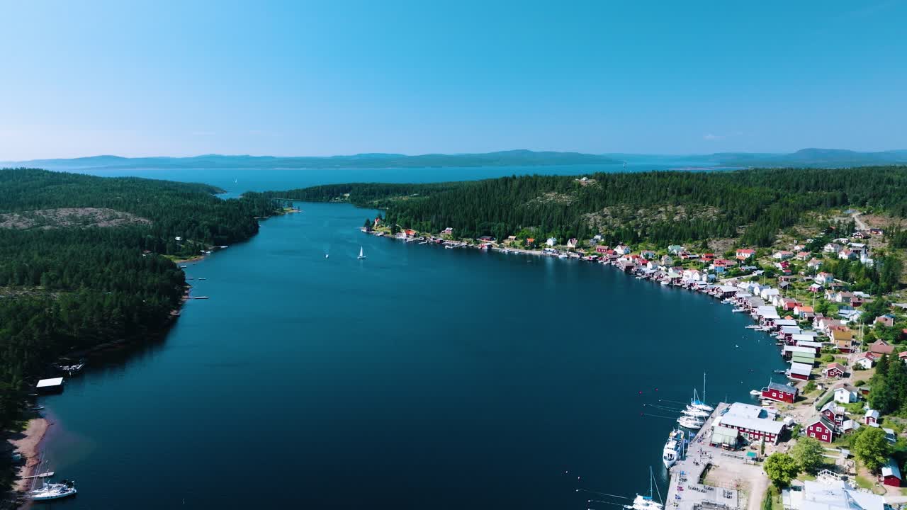 Ulvon, summer day, drone push-in