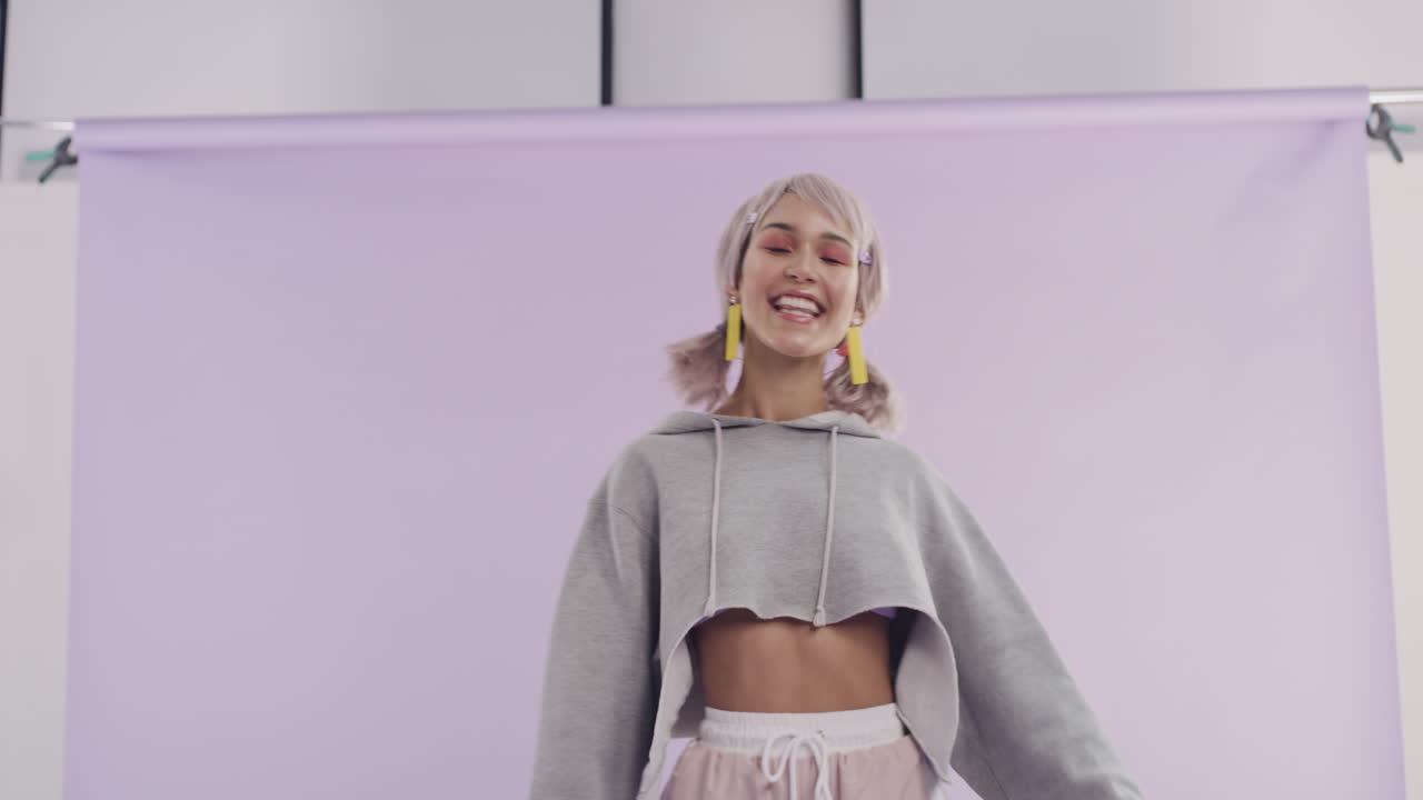 muéstrales algo de actitud.