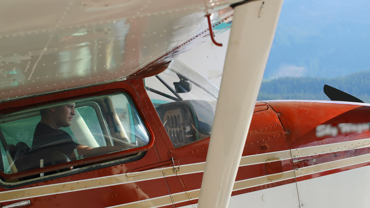 조종사는 항공기를 시작할 준비가 되어 있습니다.