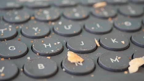 migajas en un teclado
