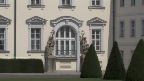 Medium-shot-of-Schloss-Bellevue,-Bellevue-Palace-in-Berlin,-Germany