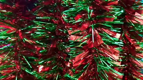 Christmas-decorative-embellishment,-typical-shining-Green-and-red-of-hanging-tinsel-material