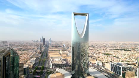Wide-angle-establishing-drone-shot-Kingdom-Centre-skyscraper-in-Riyadh