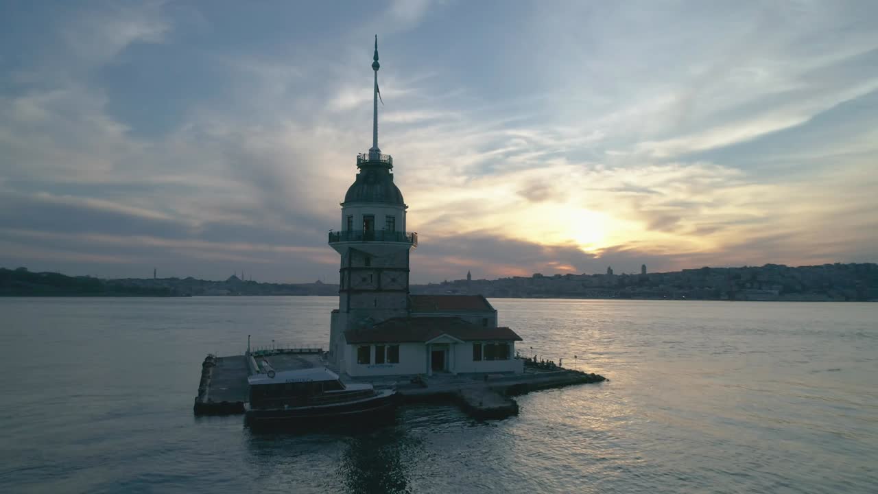 estambul kiz kulesi, imágenes aéreas de la torre virgen