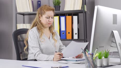 mature business woman suffering from anxiety disorder at office.