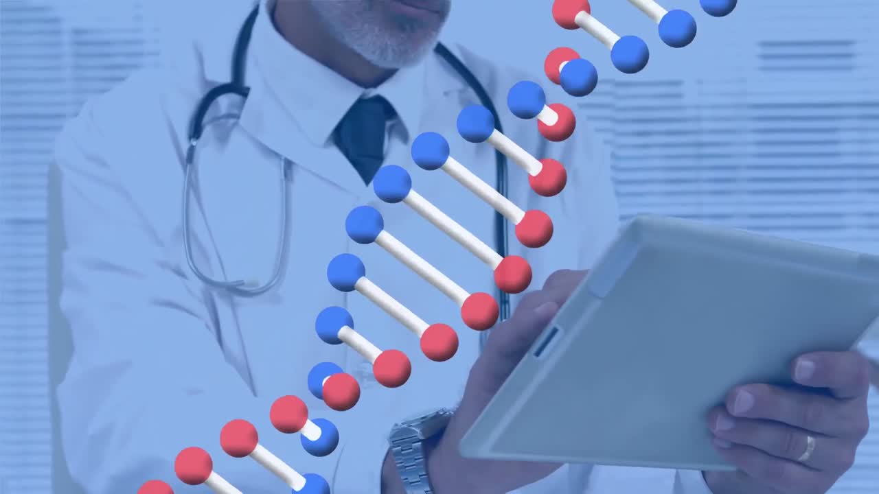 animación de una cadena de adn sobre un médico masculino usando una tableta.