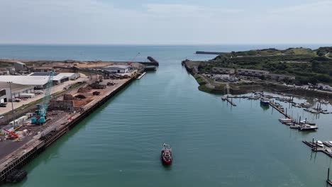 el puerto de newhaven, east sussex, reino unido drone, aéreo