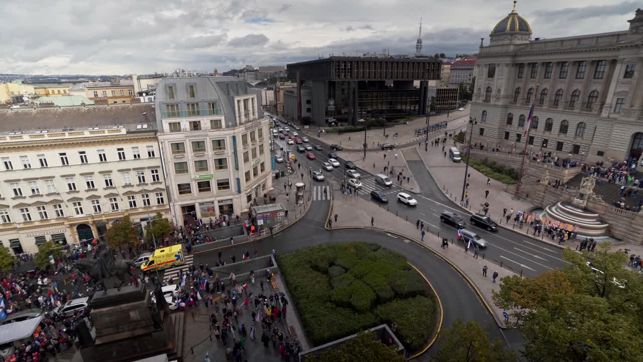 Manifestazioni in Piazza Venceslao e al Museo Nazionale, Praga, vista aerea