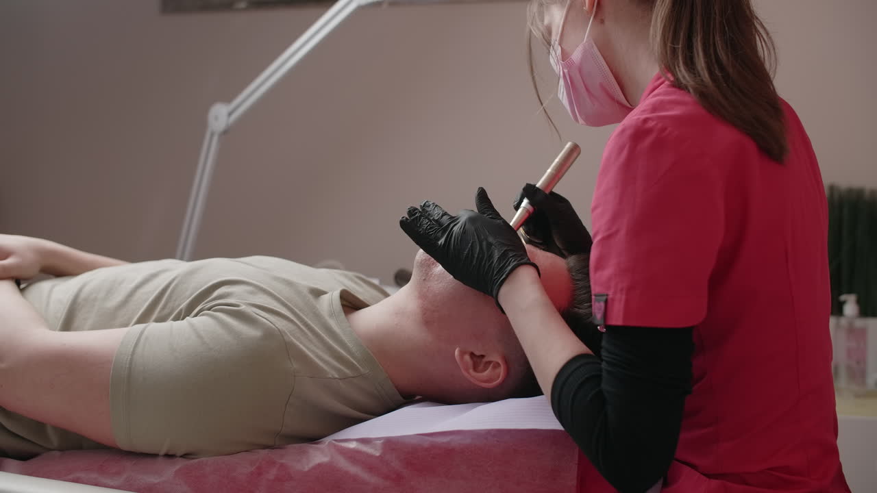 sesión de tratamiento facial