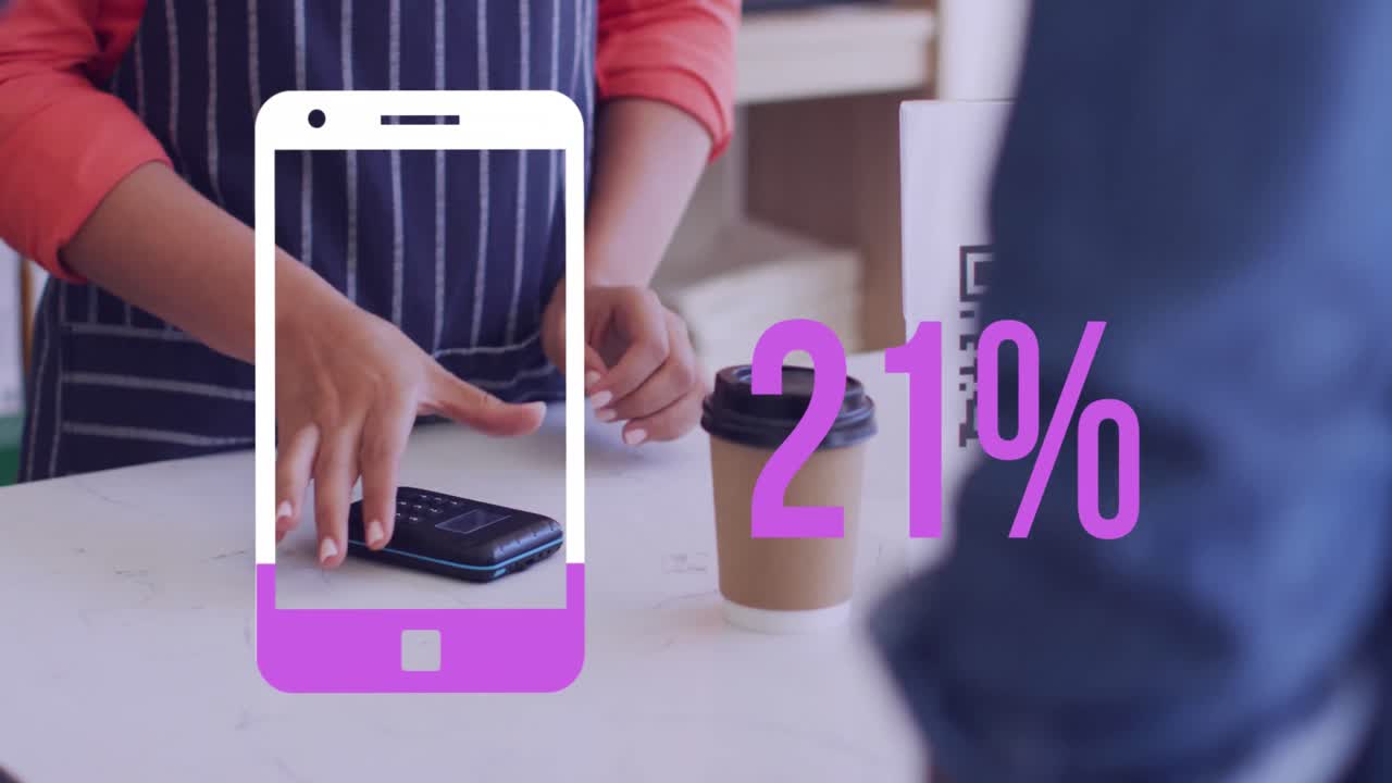 animación del icono del teléfono inteligente y procesamiento de datos sobre el hombre que paga con tarjeta de crédito