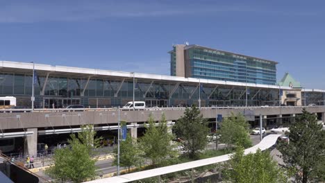 elevated driveway at departure and arrival terminal, vancouver airport