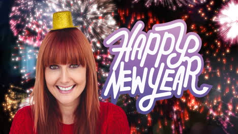 animación de una feliz mujer pelirroja celebrando, con un texto de feliz año nuevo y fuegos artificiales coloridos