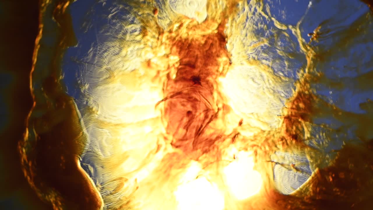 янтарь плавится под жарким солнцем - полностью натуральный абстрактный видеоклип