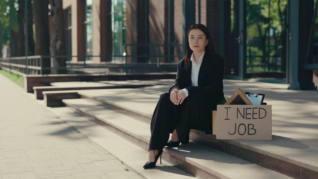 Unemployed Business Woman Seeking Job