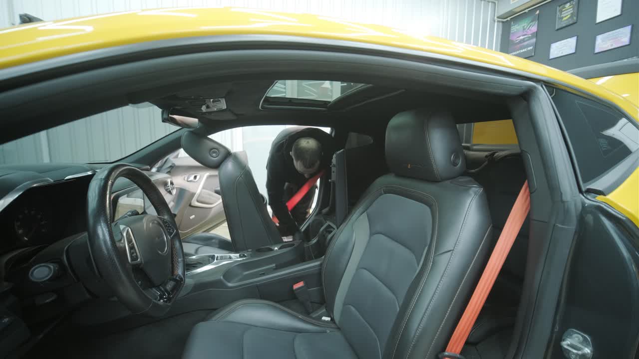 Professional Car Detailing – Washing, Ceramic Coating, and Interior Cleaning