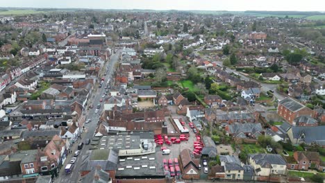 calles y carreteras safran walden mercado ciudad en essex reino unido drones imágenes aéreas