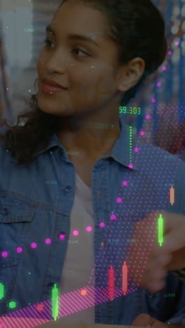animación del procesamiento de datos financieros sobre personas en el almacén