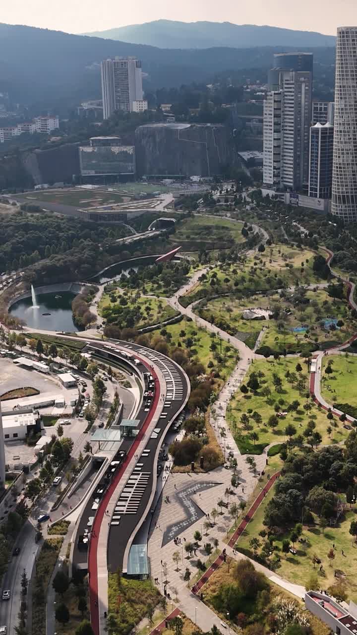 Aerial shot of Parque La Mexicana from above. CDMX
