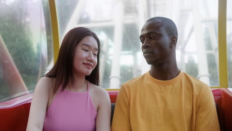 좋은 시간을 보내는 친구들